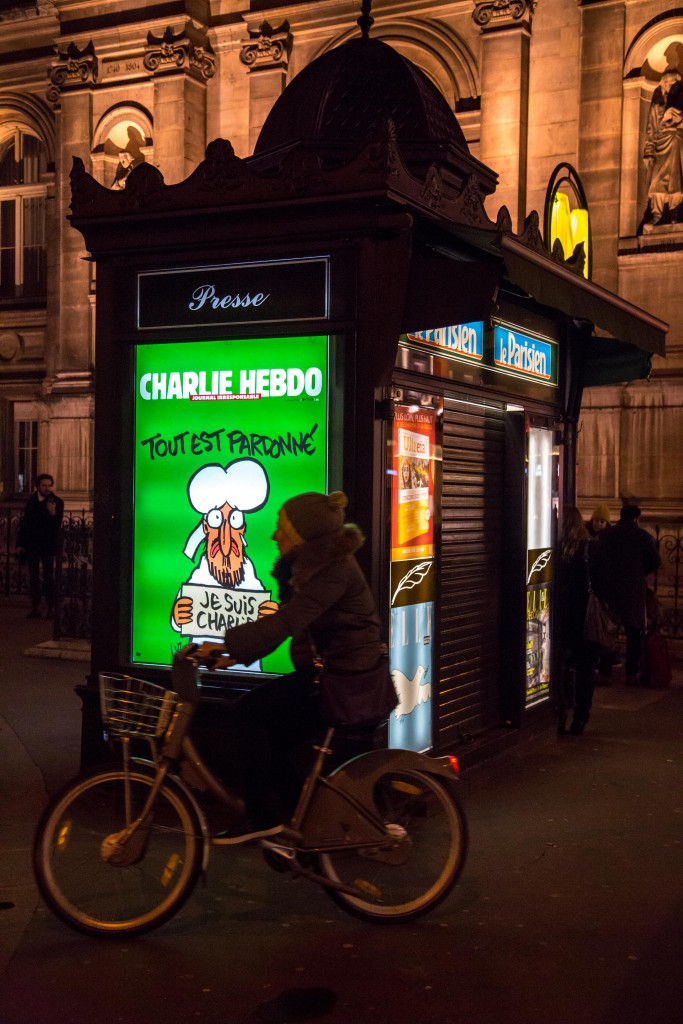 Sortie photo Paris Quais de Seine - Charlie Hebdo