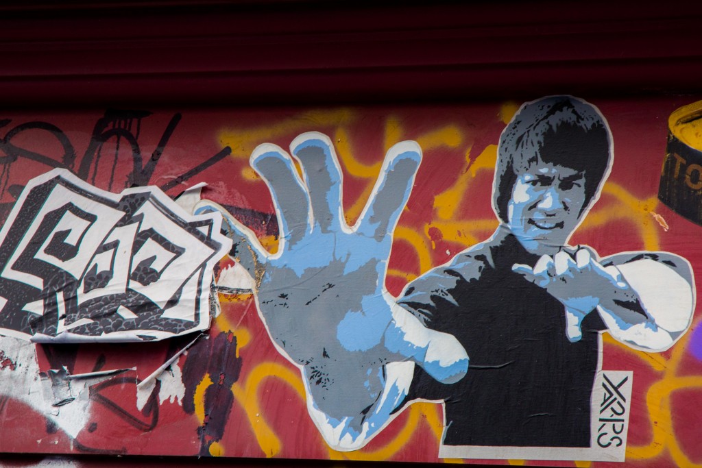 street art bruce lee