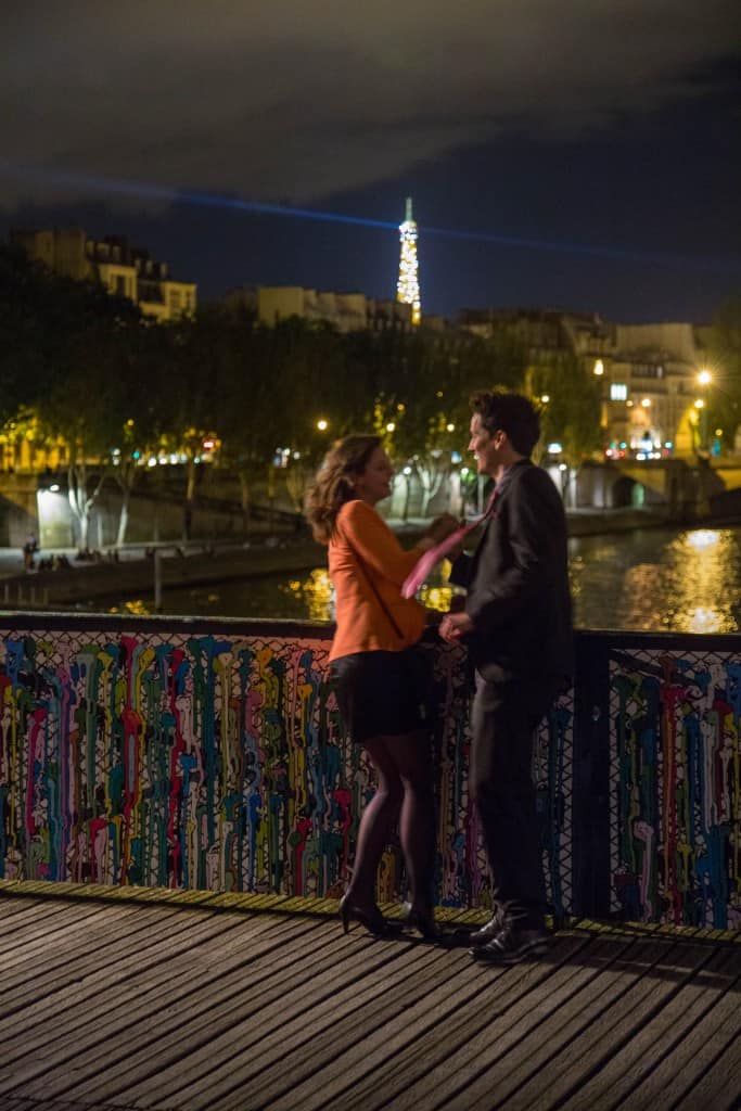 couple paris de nuit