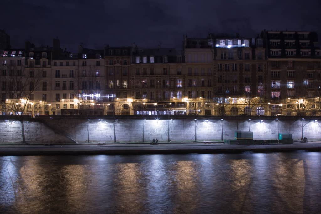 Un soir à Paris