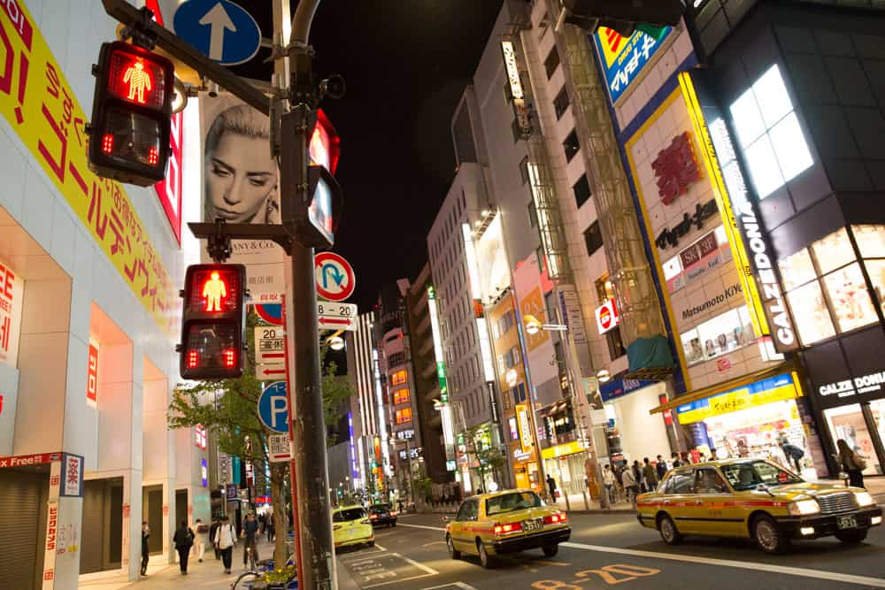 tokyo by night